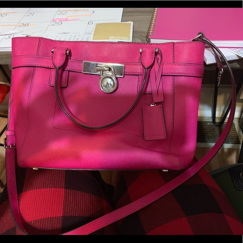 Authentic Michael Kors Saffiano purse